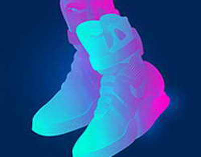 54-летняя Клаудия Шиффер снялась в белье и топлес для бренда Chloe